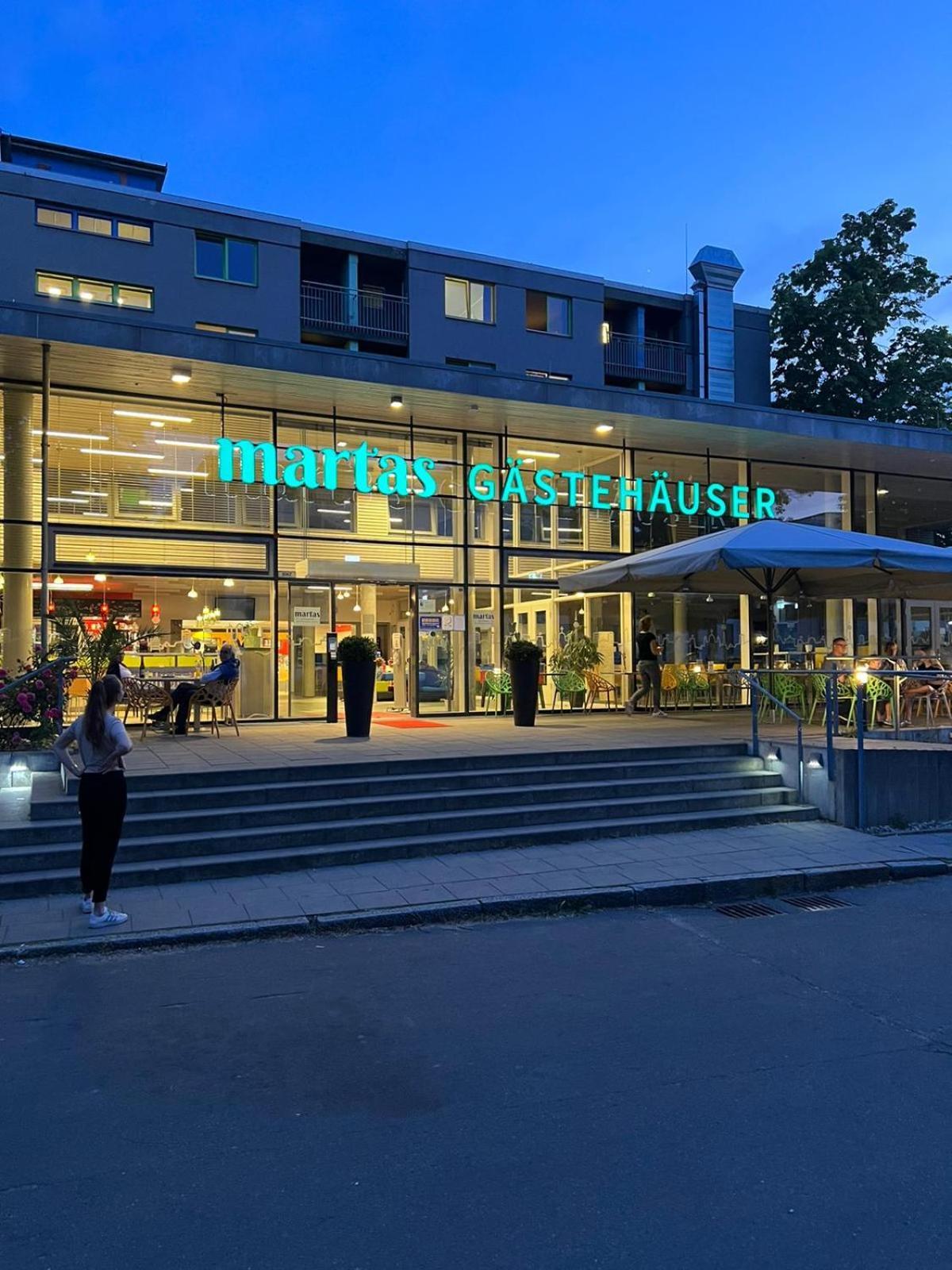 Hostel Jugendgästehaus Hauptbahnhof *