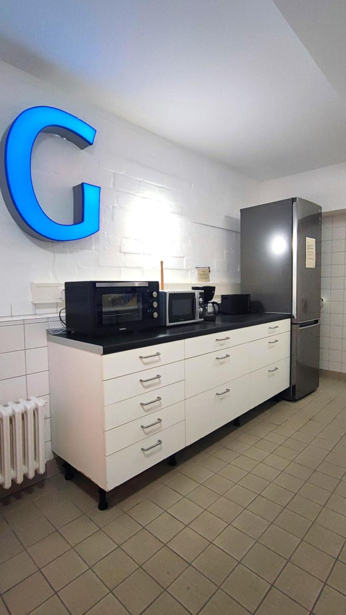 Hostel Jugendgästehaus Hauptbahnhof *