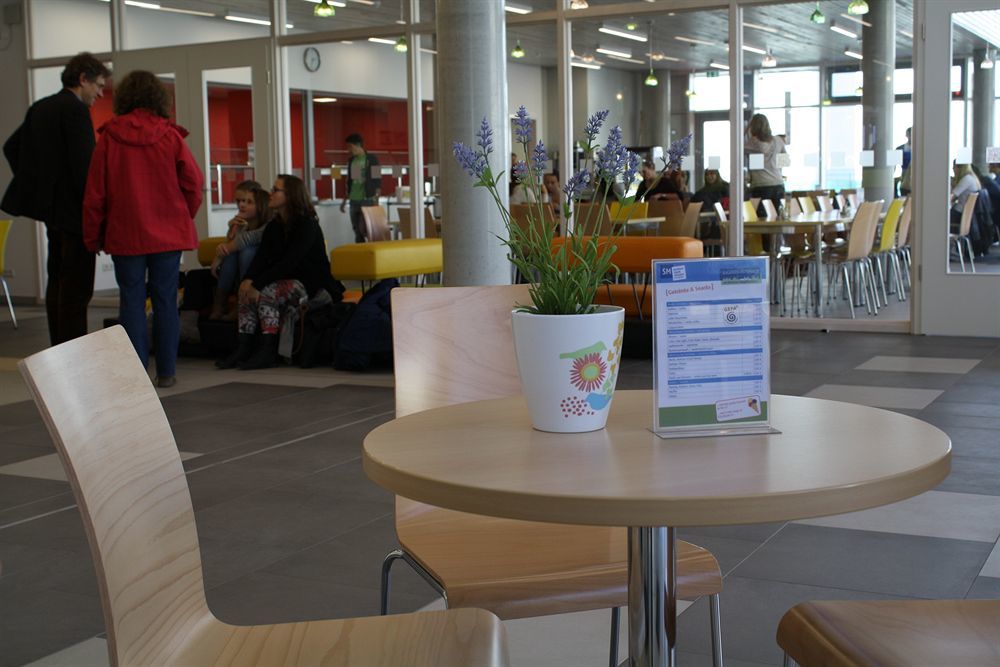 Jugendgästehaus Hauptbahnhof *