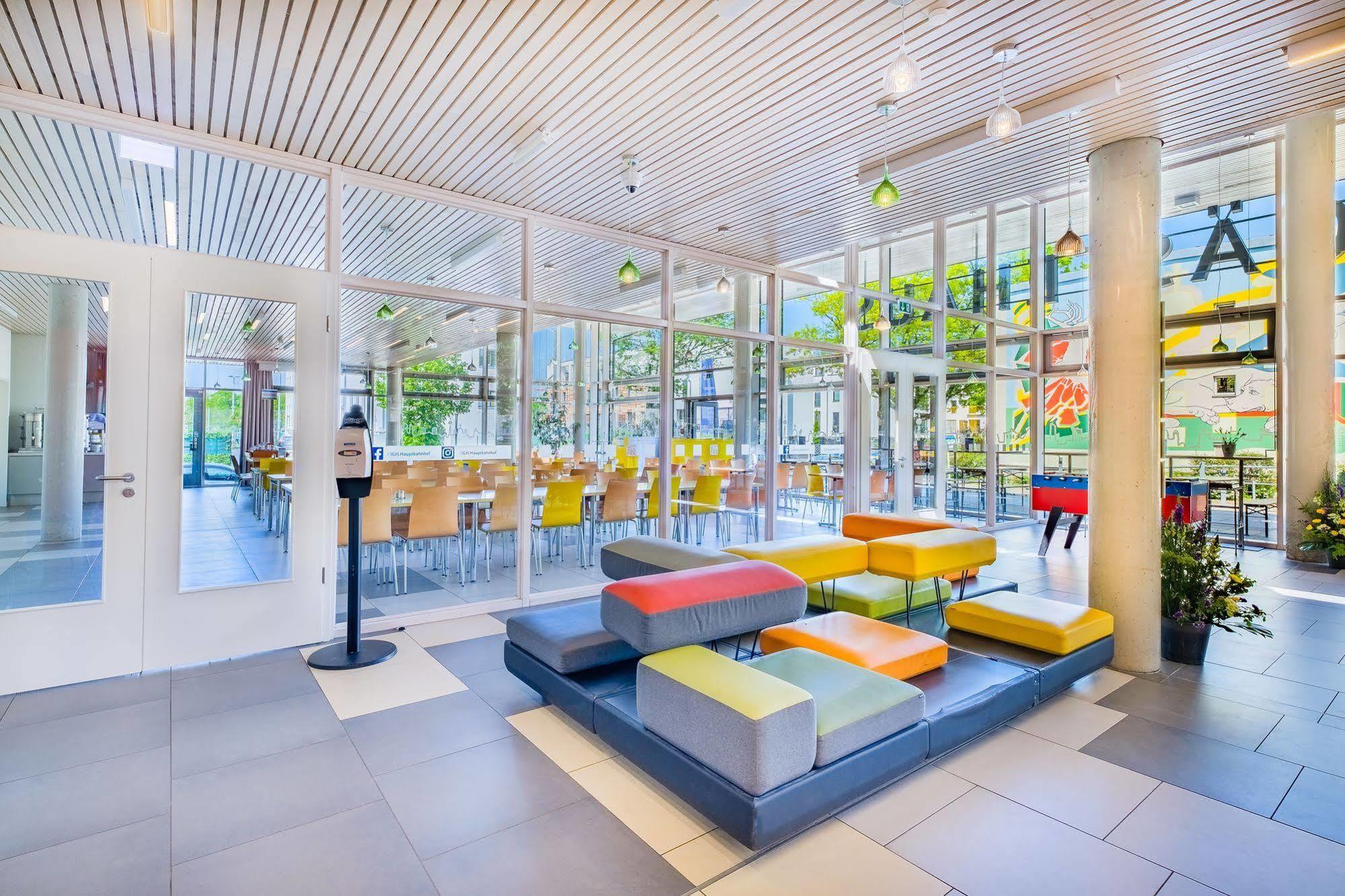 Hostel Jugendgästehaus Hauptbahnhof Berlin