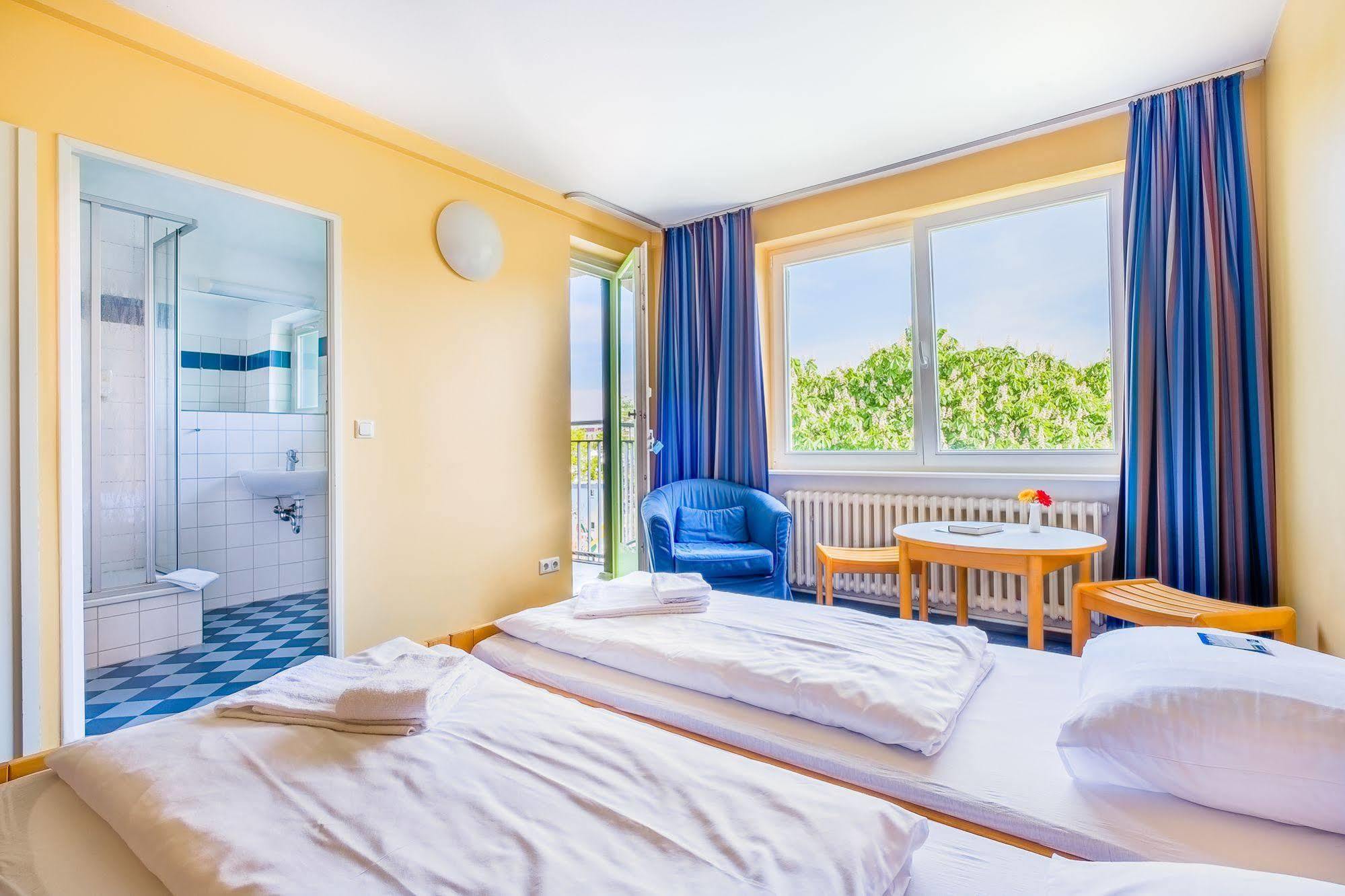 Jugendgästehaus Hauptbahnhof Hostel *